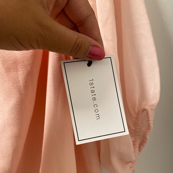 👡💓👀Light Pink XL flowy off the shoulders top! - Picture 6 of 9